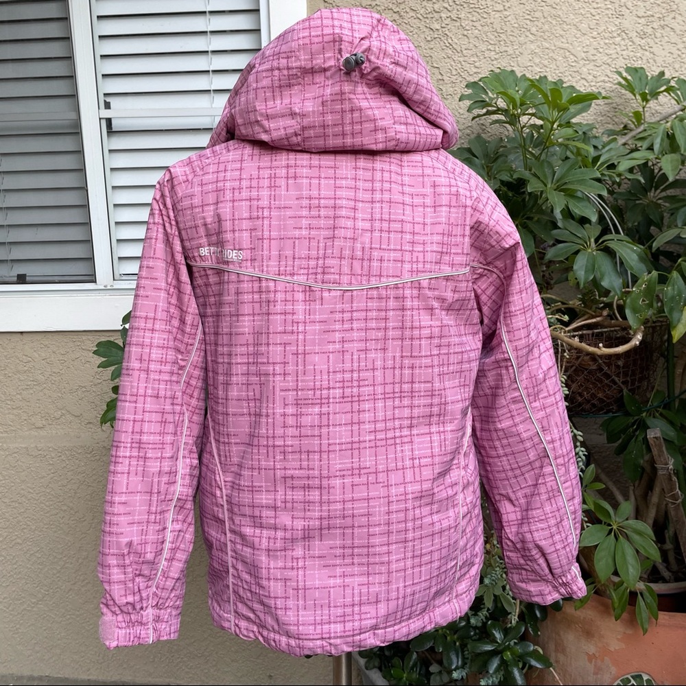 Light pink/gray Betty Rides snow jacket - Picture 6 of 12